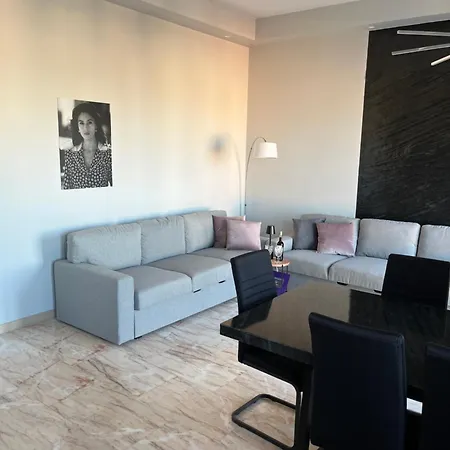 Apartment Nero *