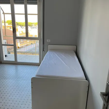 Nero Apartment