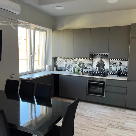 Nero Apartment