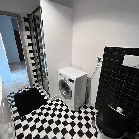 Nero Apartment Nettuno